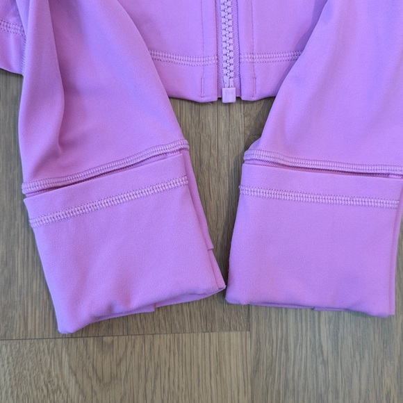 Lululemon Define Cropped Jacket - Picture 10 of 16